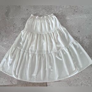 MELLODAY Cream A-Line Tiered Skirt NWT